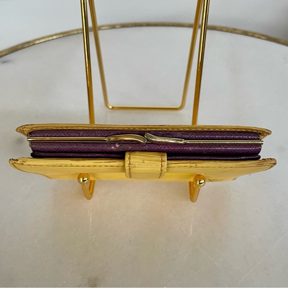 SOLD - Louis Vuitton Kisslock Wallet | LV Epi Leather Wallet - Picture 9 of 14